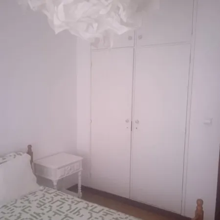 Apartamento T2 アパート *